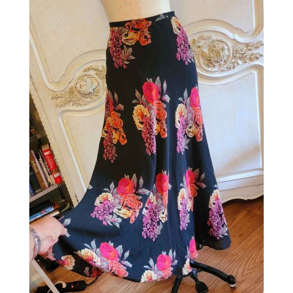 Jones New York 100% Silk Black Floral Long Maxi Skirt 90s Career Women's Size 8